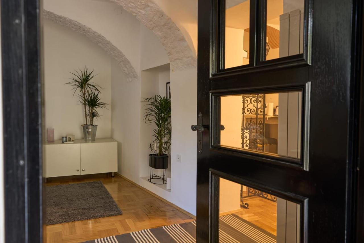 Downtown Secret Apartment Zagreb Eksteriør billede